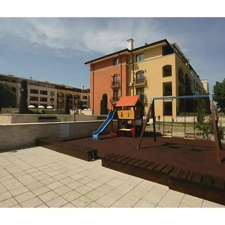 Two-bedroom In Апартамент Обзор